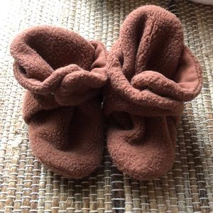 Brown Zutano Baby Booties- 12 months
